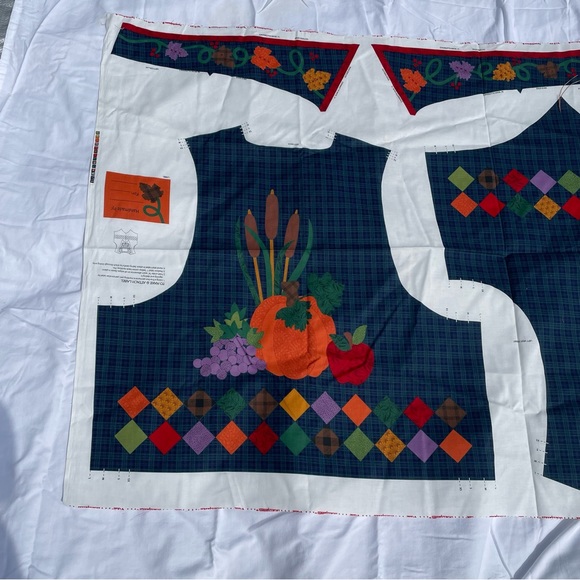 Dream Spinners Vintage harvest vest fabric sewing pattern - Picture 4 of 8